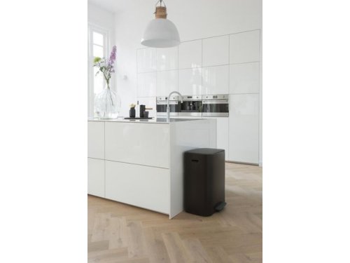 Papperskorg BRABANTIA Pedal Bo 60L svart